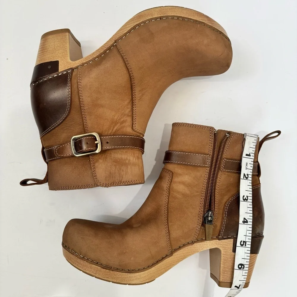 Dansko Anya Biscotti Brown Nude Leather Zip Buckled Platform Ankle Bootie 5.5/36